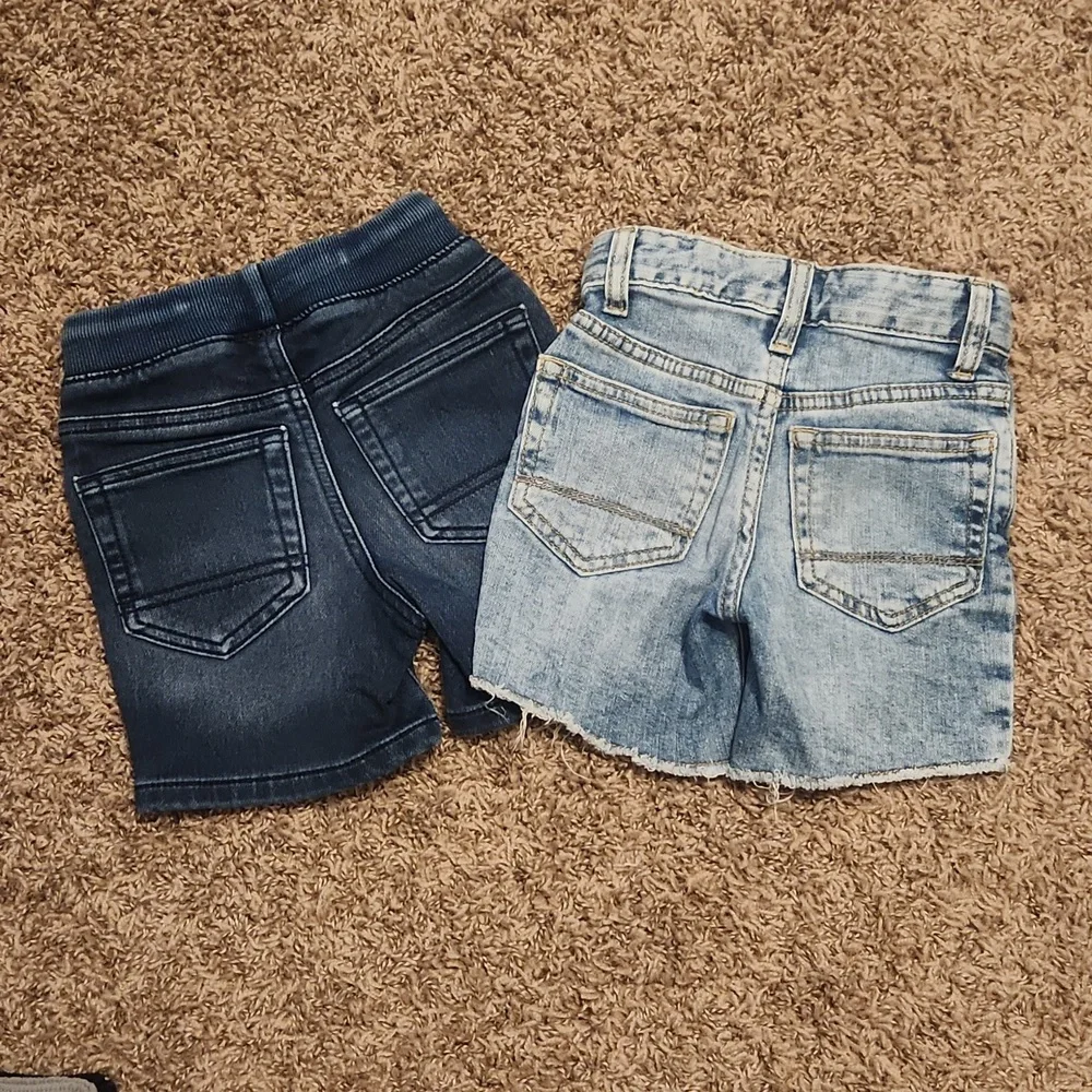 Bundle of 9 Toddler Boy 3T Shorts. Cat & Jack, Okie Dokie & Garanimals - Picture 4 of 8
